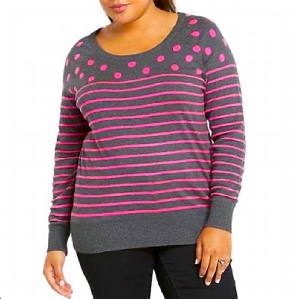 Torrid Gray and Pink Sweater - Size 4